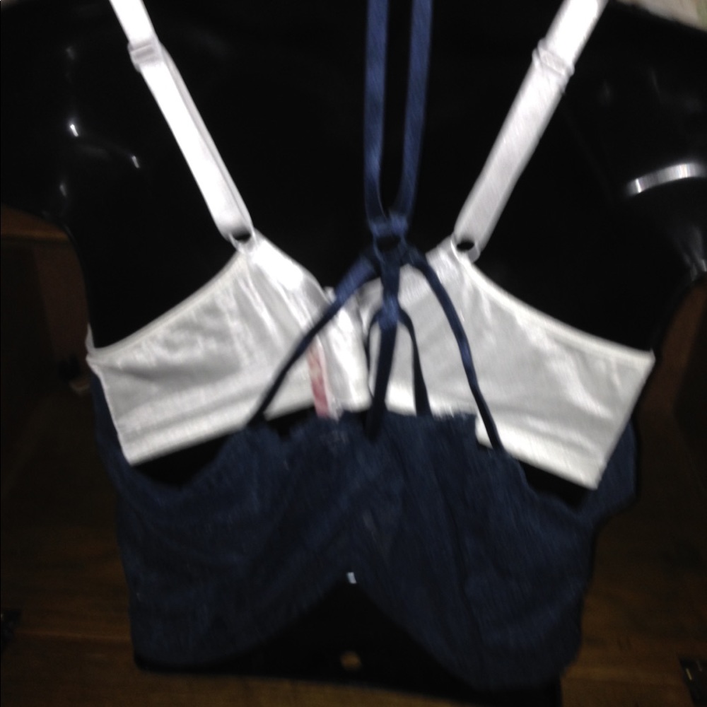 💙PLUS BEAUTIFUL BRALETTE💙 - Picture 2 of 4